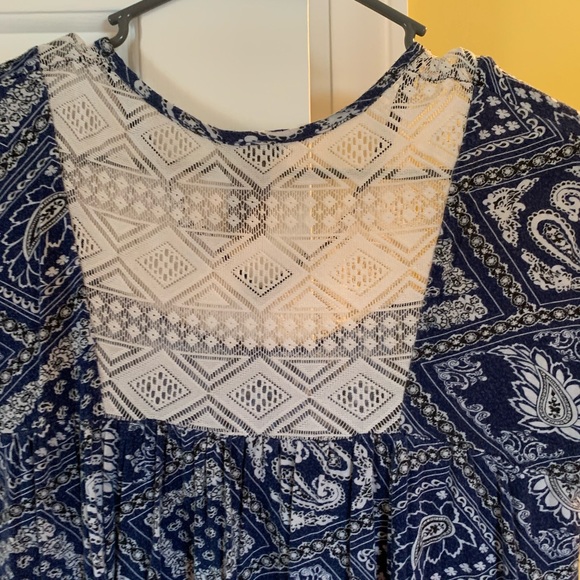 Cotton and lace top - Picture 8 of 10